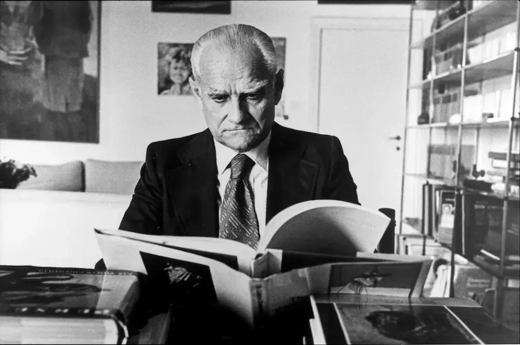 Alberto Moravia